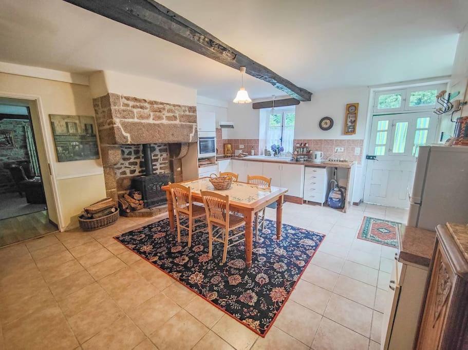Country Side Haven Two Double Ensuite Bedrooms Couples Exclusive Rate Offered Saint-Michel-de-Montjoie Kültér fotó